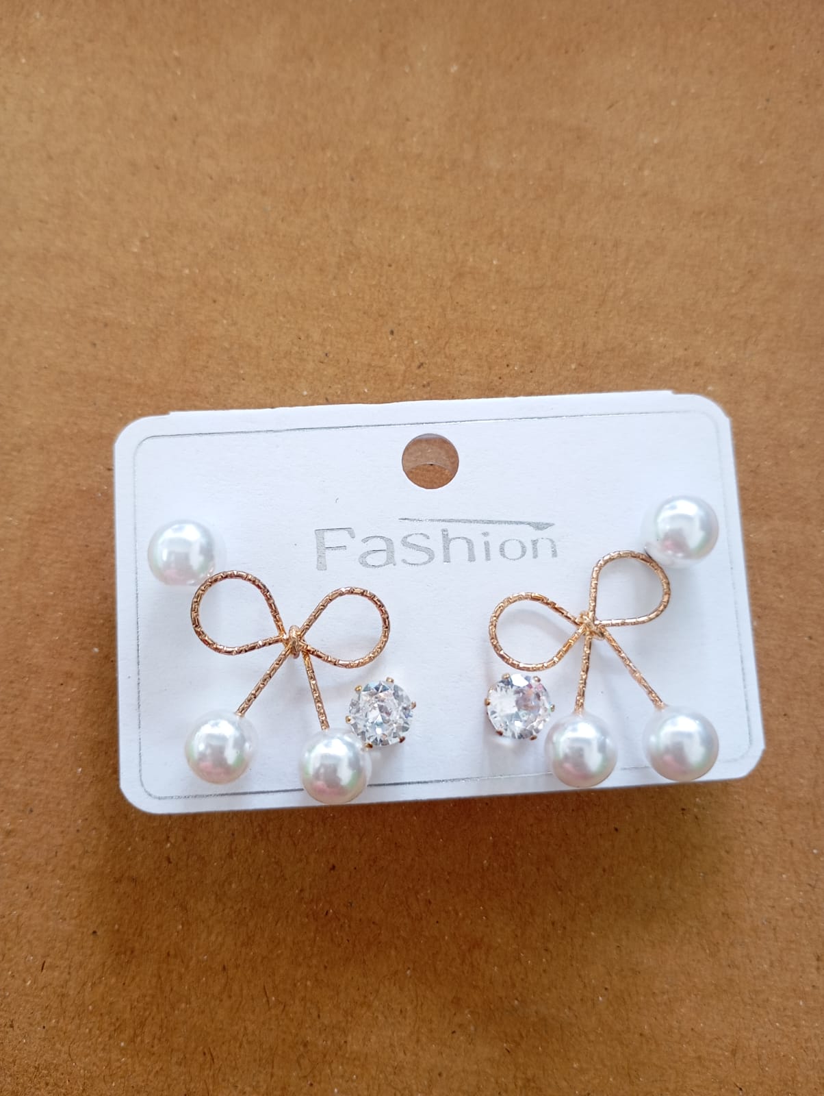 Fashion Latest pairs Earrings Combo Set Peral Stud Earrings for Women