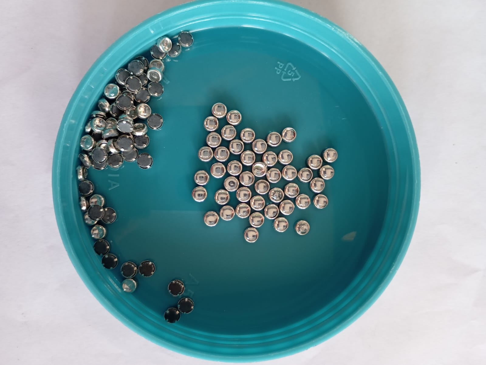 JustLatest Kundans Stones Jewellery Making, Bangles, Embroidery, Craft, Stones for Embroidery Work and Cloth Works (Mix, Silver)