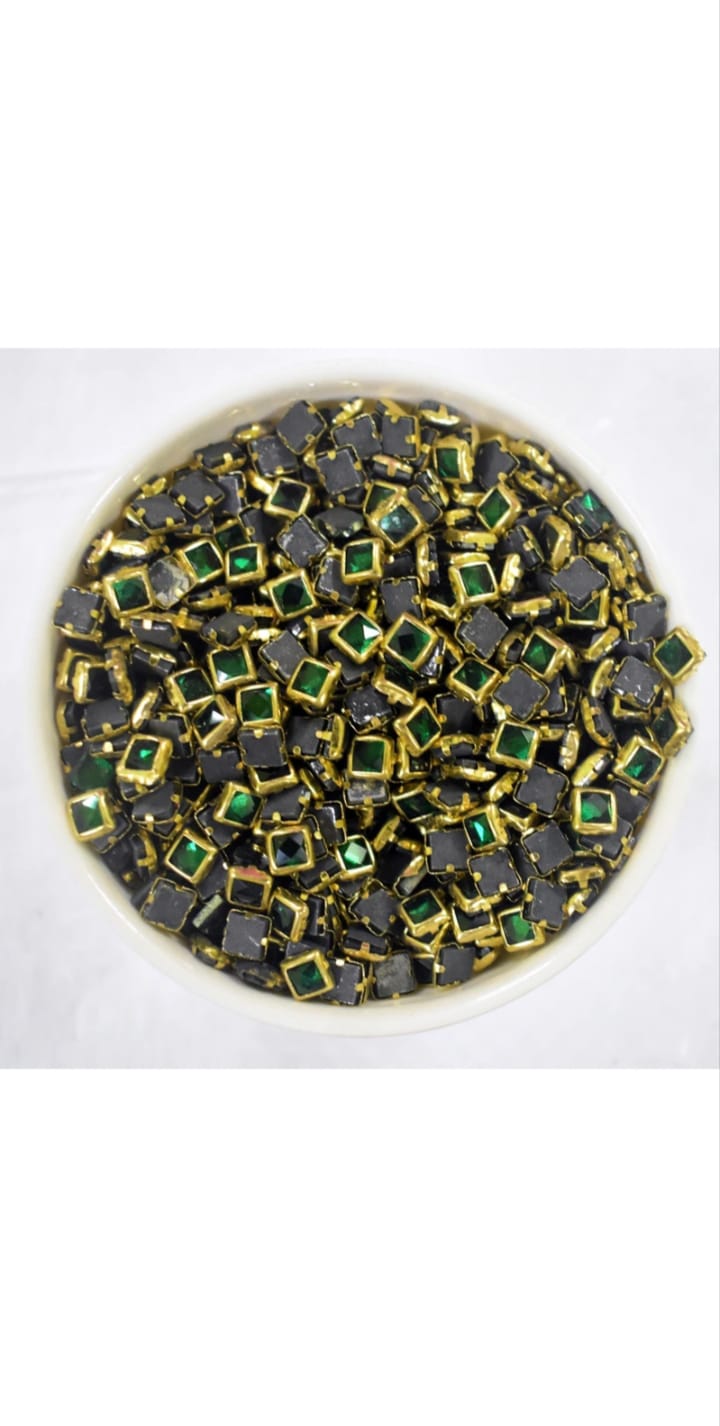 Square Kundans green colour