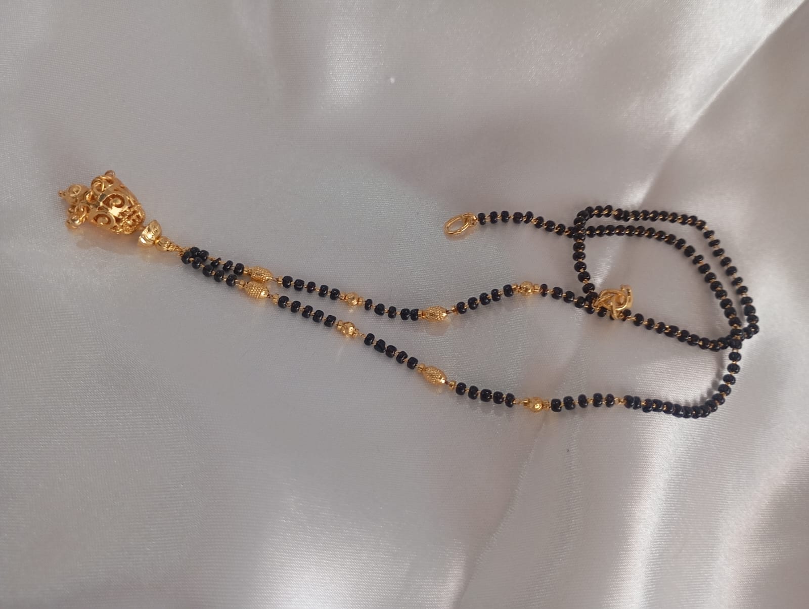Women’s Traditional Black Bead Mangalsutra Necklace For Daily Outfit, Festive, Bridal, Anniversary & Special.